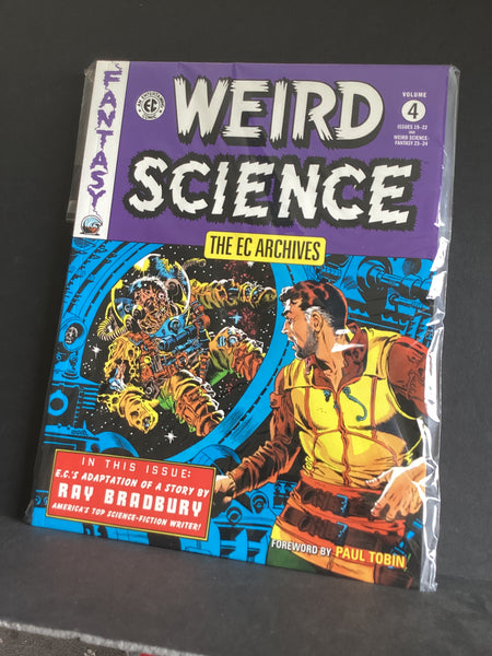 EC ARCHIVES WEIRD SCIENCE TP VOL 04  DARK HORSE COMICS (1D092325)