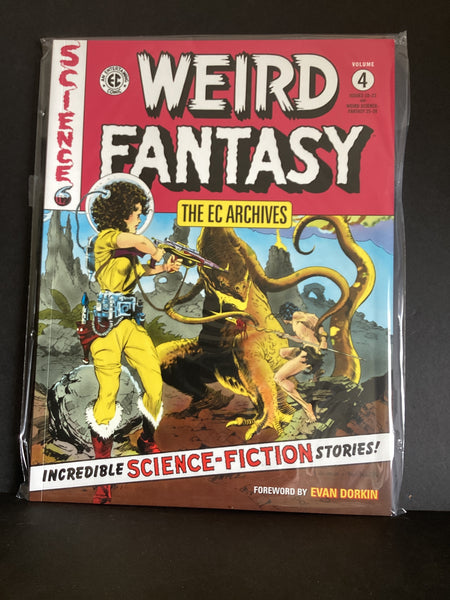 EC ARCHIVES WEIRD FANTASY TP VOL 04  DARK HORSE COMICS (1D092325)